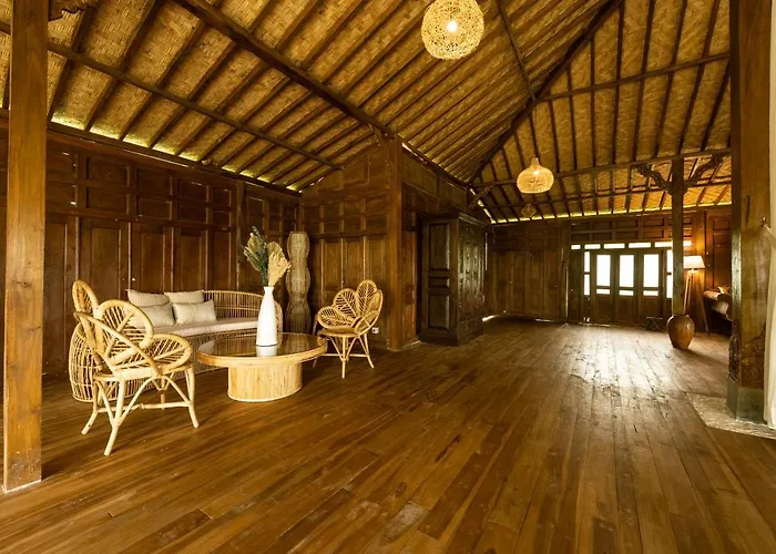 Tanah Damai Hotel Sakti